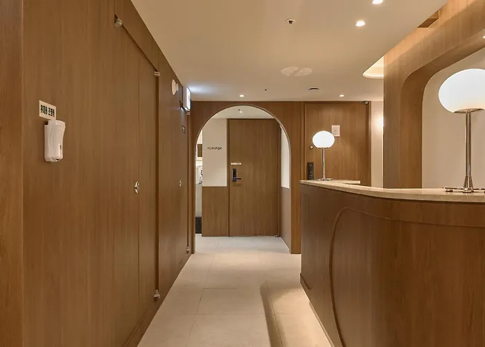 Hotel On *